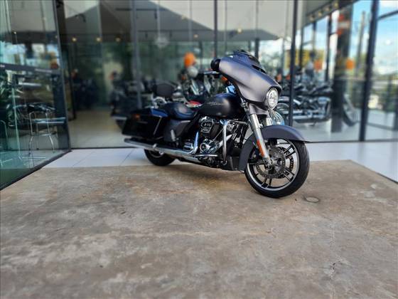HARLEY-DAVIDSON STREET GLIDE SPECIAL HARLEY-DAVIDSON STREET GLIDE SPECIAL